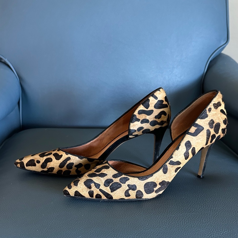 Halogen Leopard Print hair-on Marlie Pointed-toe Pumps